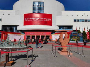 讓文創(chuàng)與產(chǎn)業(yè)深度融合——中央文化管理干部學(xué)院參展文博會(huì)并組織專題賽事