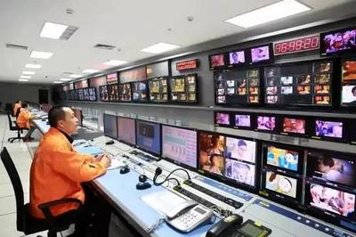 光影筑夢(mèng)，創(chuàng)意無限 湖北省廣播電視學(xué)校廣播影視節(jié)目制作專業(yè)探秘